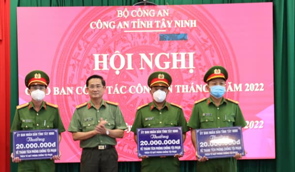 Công an Tây Ninh: Giao ban công tác Công an tháng 4/2022
